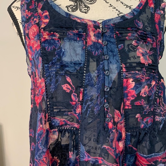 Sheer floral Lucky Brand sleeveless blouse Size:S - Picture 4 of 11